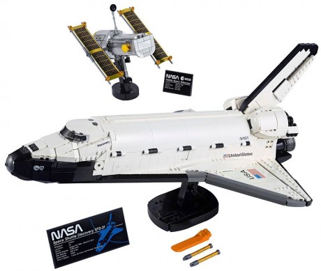 Lego Creator 10283 NASA Space Shuttle Discovery-1