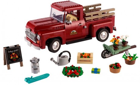 Lego Creator Expert 10290 Pickup Truck-1