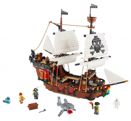 Lego Creator 31109 Pirate Ship-1