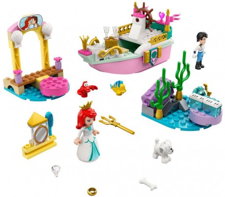 Lego Disney 43191 Ariel’s Celebration Boat-1