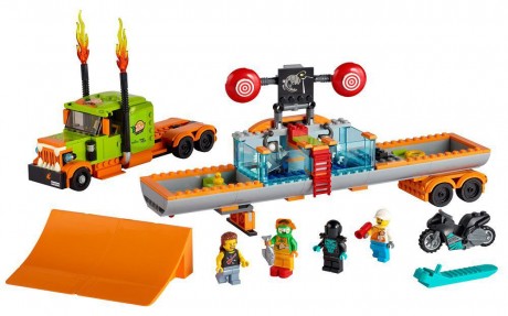 Lego City 60294 Stunt Show Truck-1
