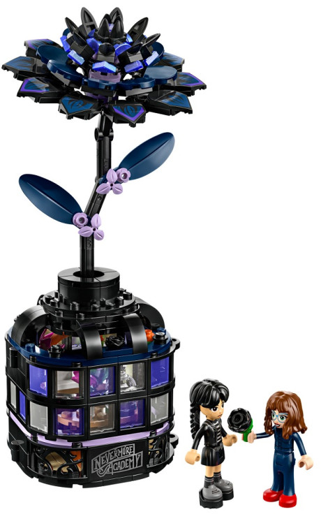 LEGO Wednesday 76784 Black Dahlia Flower-1